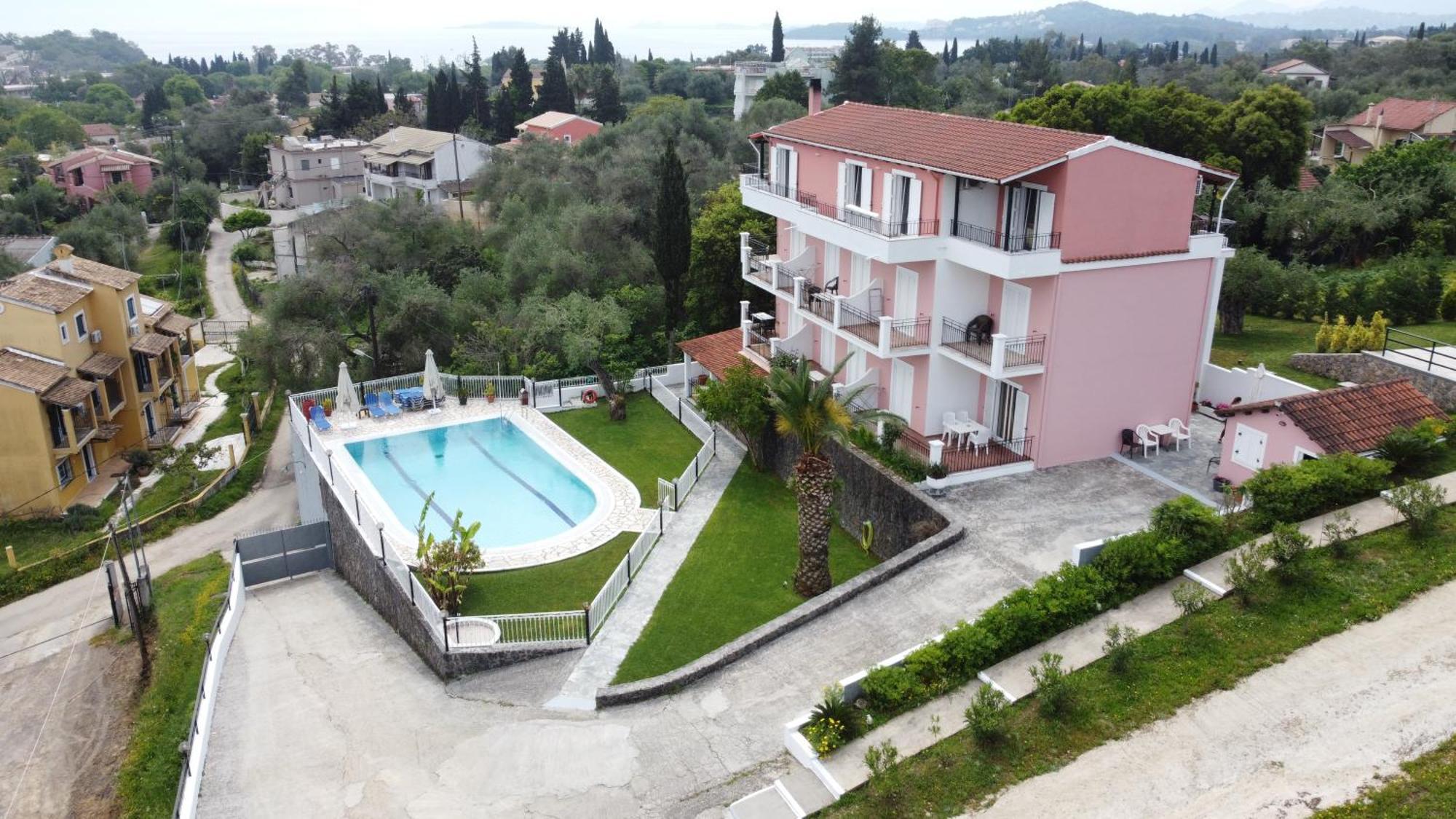 Thomas Apartments Dassia  Esterno foto